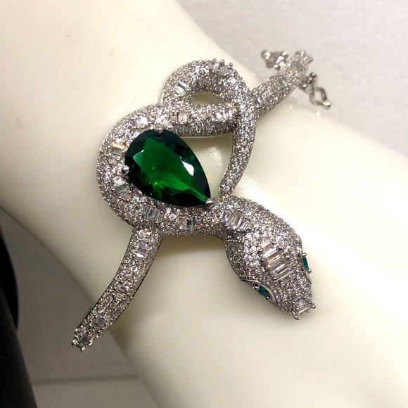 Snake Bracelet - Picture 1 of 9